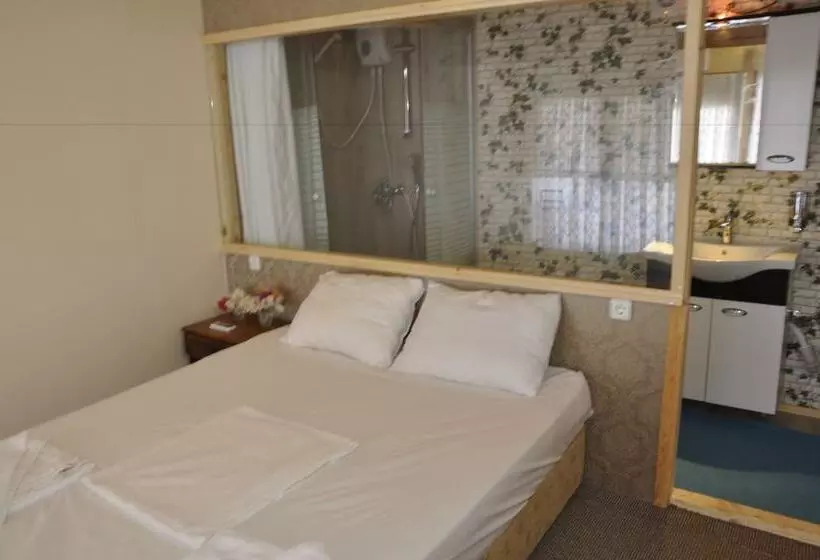 Koc Pension Kekova