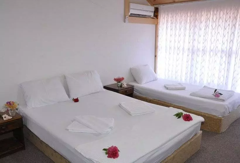 Koc Pension Kekova