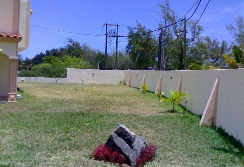 La Residnce Les Badamiers