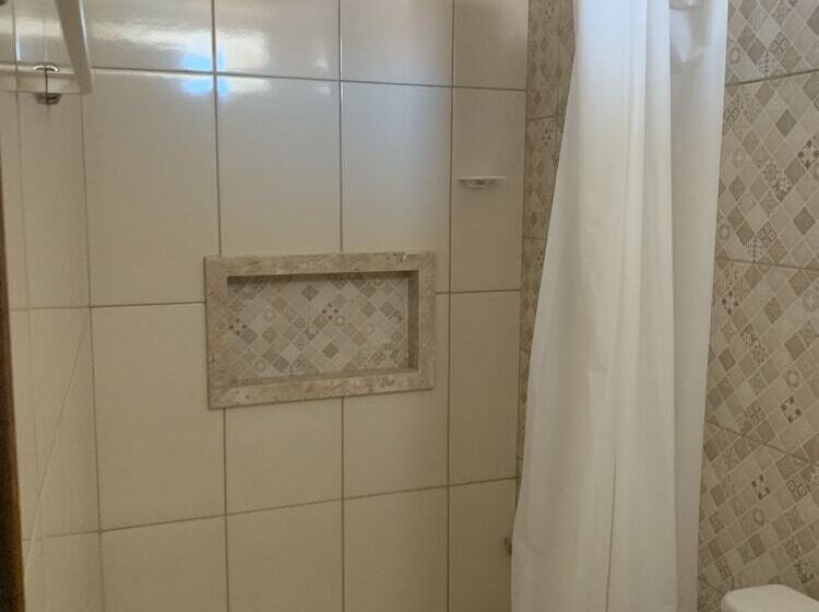 Pension Anjos Do Mar Suítes