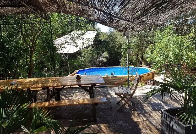 Majatalo Autour Du Hamac Chambres Et Table D Hôtes