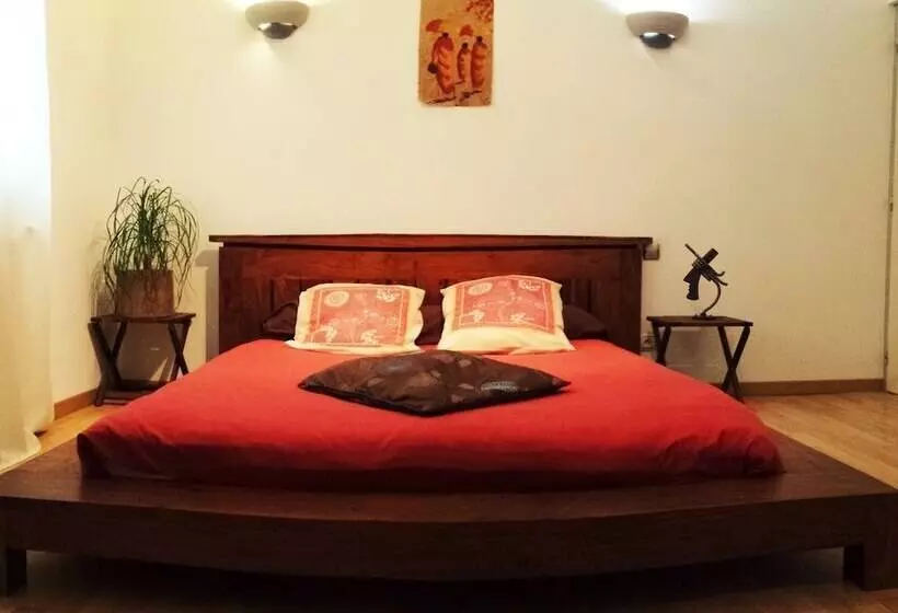 Majatalo Autour Du Hamac Chambres Et Table D Hôtes