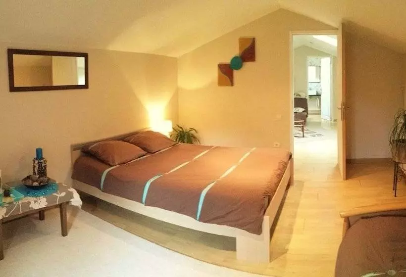 Majatalo Autour Du Hamac Chambres Et Table D Hôtes