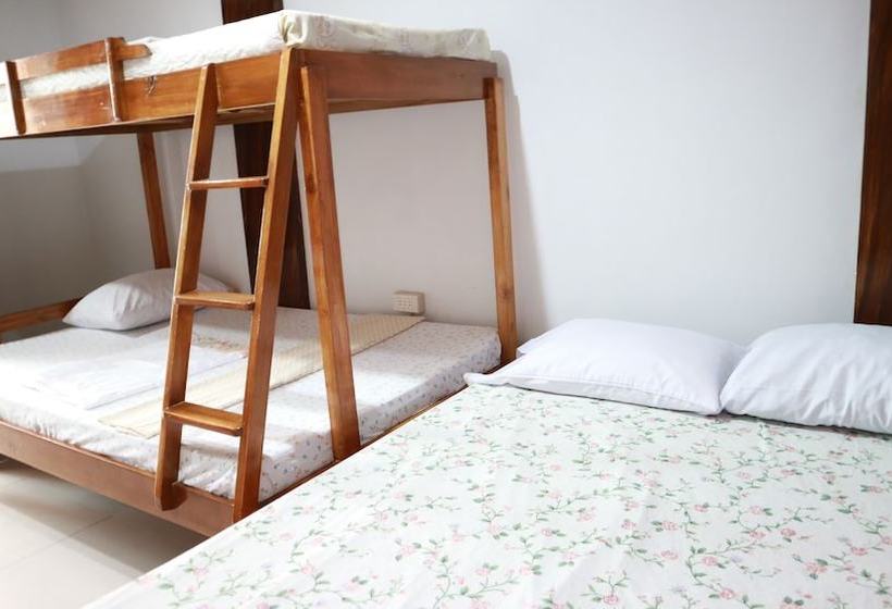 بنسيون Blessed Inn   Annex