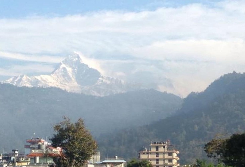 پانسیون Galaxy Inn Guest House