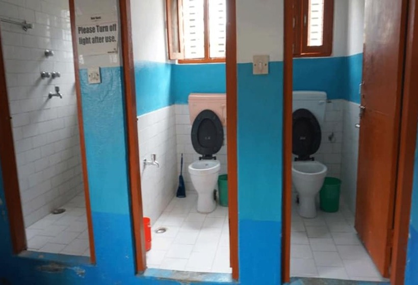 پانسیون Galaxy Inn Guest House