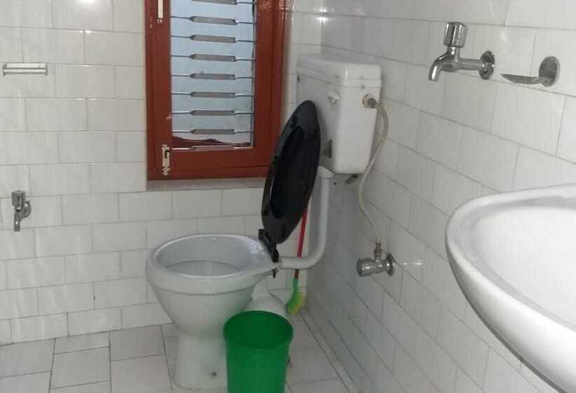 پانسیون Galaxy Inn Guest House