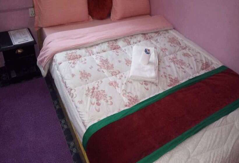 پانسیون Galaxy Inn Guest House