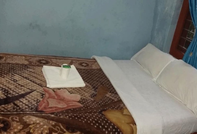 پانسیون Galaxy Inn Guest House