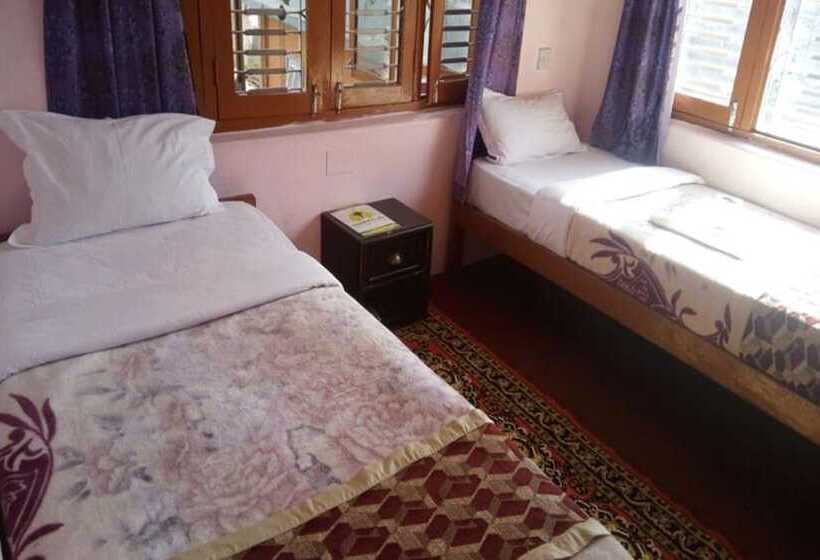 پانسیون Galaxy Inn Guest House