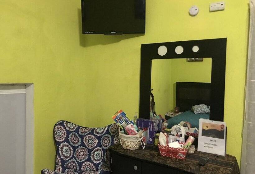 פנסיון La Pineda Teotihuacan