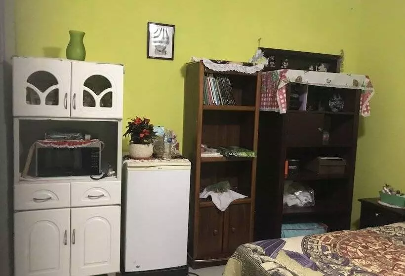 ペンション La Pineda Teotihuacan