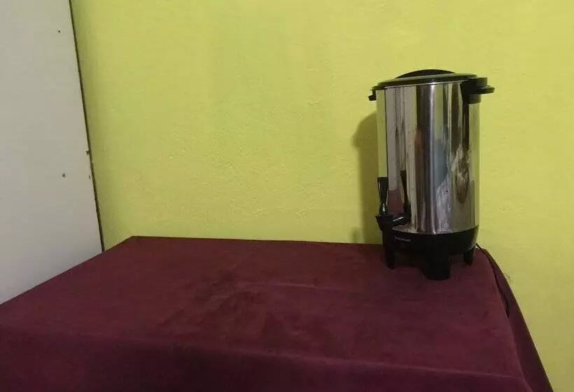 ペンション La Pineda Teotihuacan