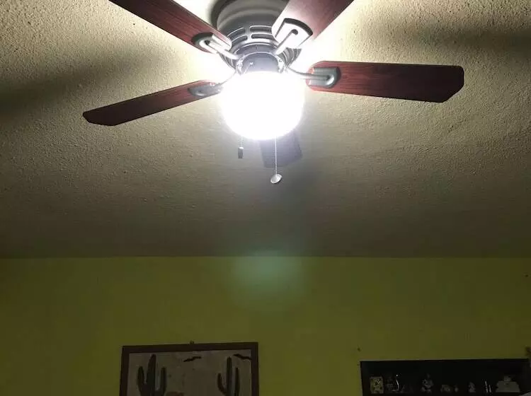 ペンション La Pineda Teotihuacan