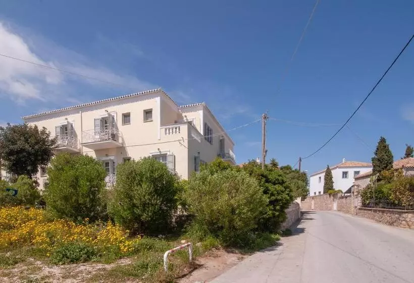 پانسیون Mimoza