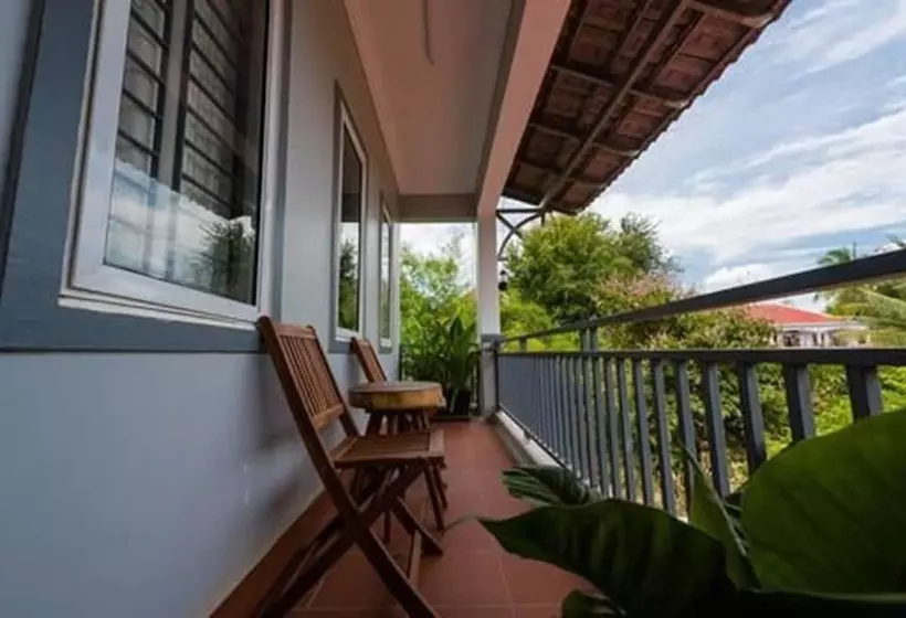 پانسیون Nika's House