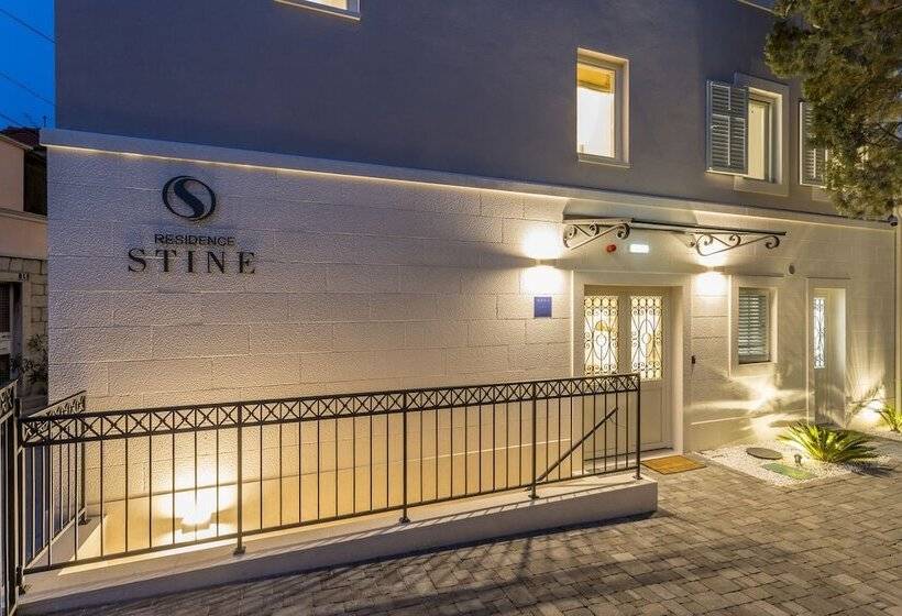 Majatalo Residence Stine