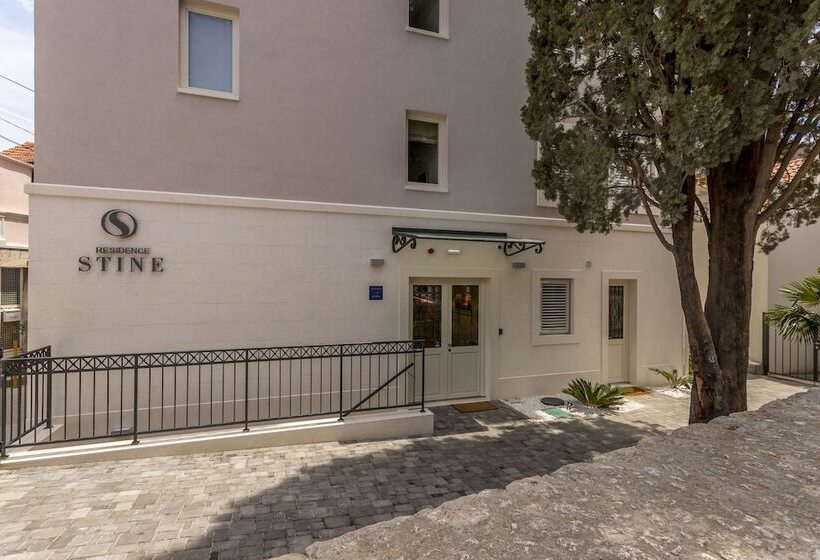 Majatalo Residence Stine