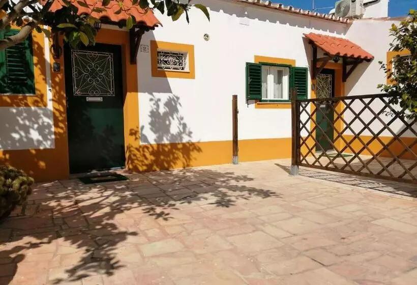 Vitória House