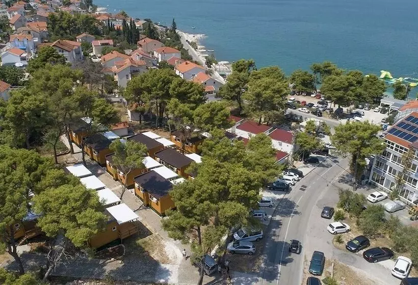 ホテル Mediteran Travel Camping Sveti Križ
