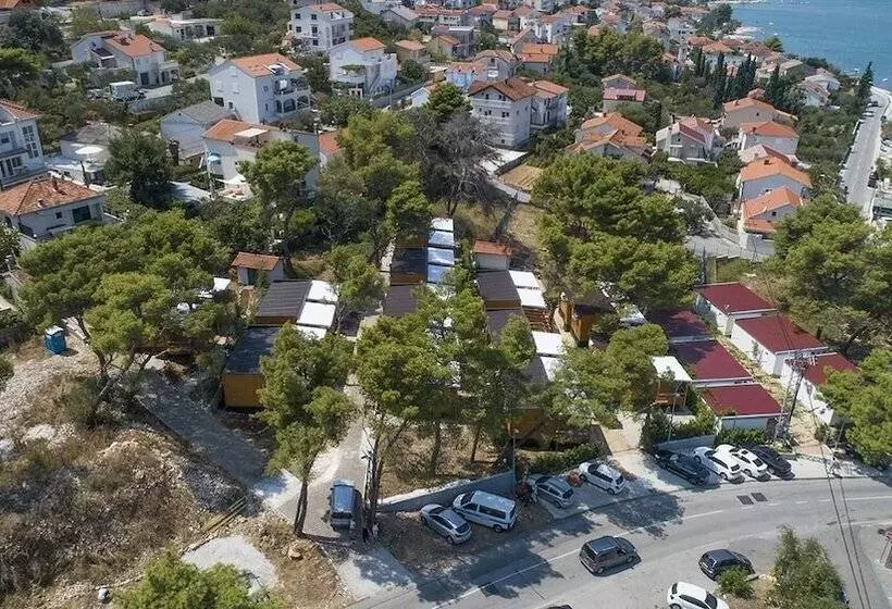 ホテル Mediteran Travel Camping Sveti Križ