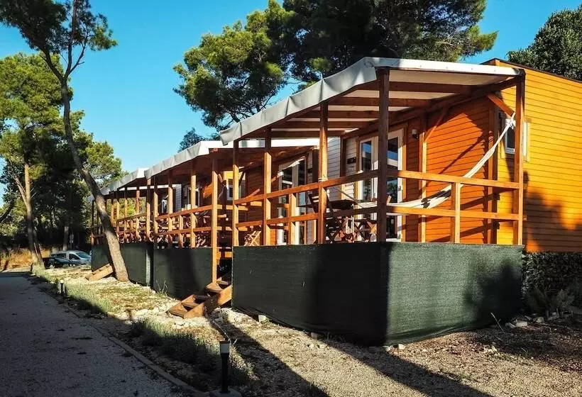 ホテル Mediteran Travel Camping Sveti Križ