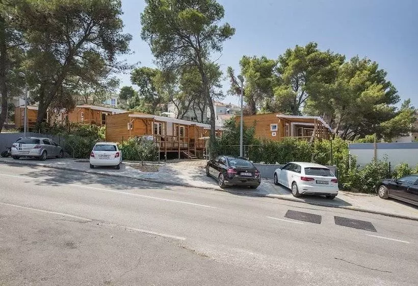 ホテル Mediteran Travel Camping Sveti Križ