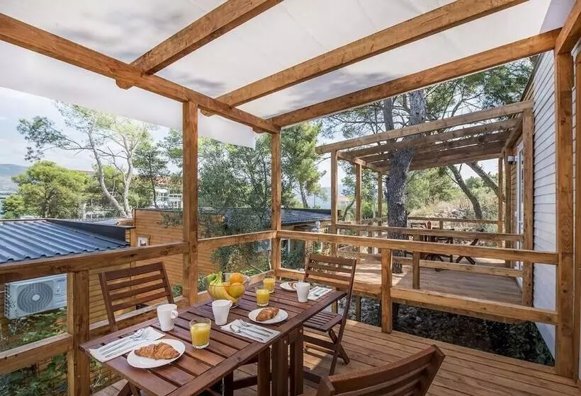 ホテル Mediteran Travel Camping Sveti Križ