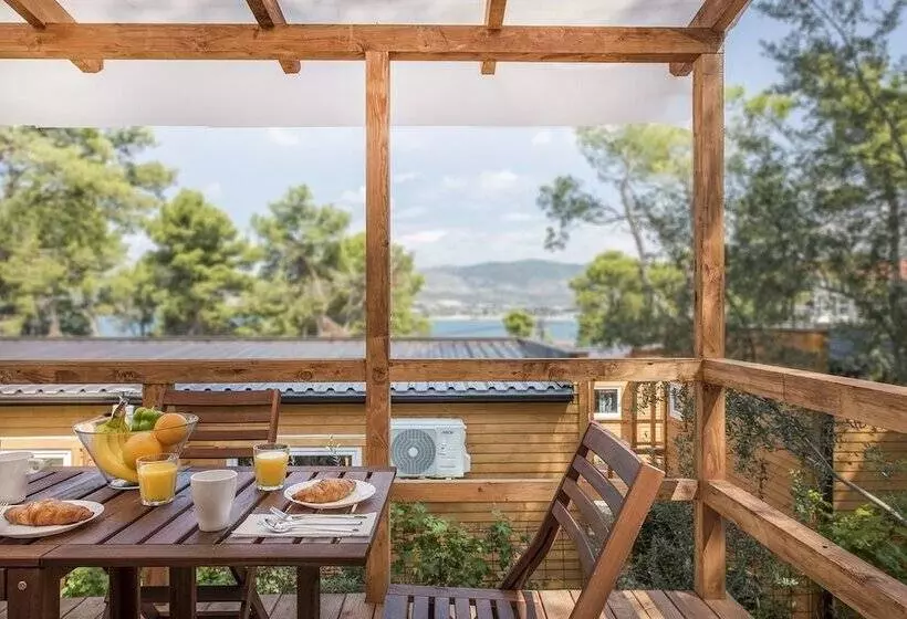 ホテル Mediteran Travel Camping Sveti Križ