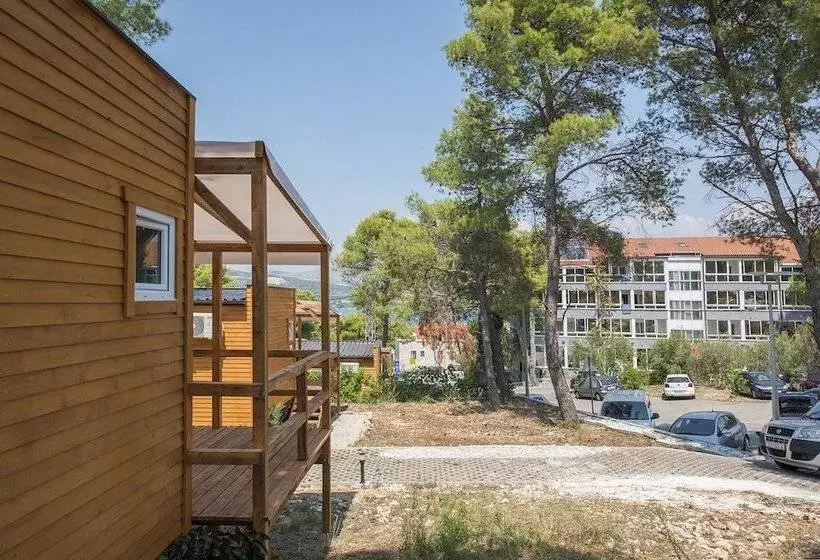 ホテル Mediteran Travel Camping Sveti Križ