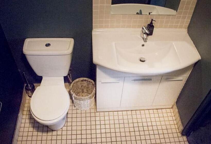 Itc Hospitality Group Two Bedrooms Greenmarket Suites Building