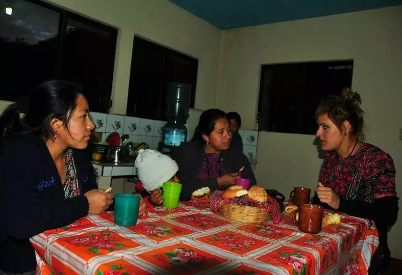 پانسیون Home Stay San Jorge