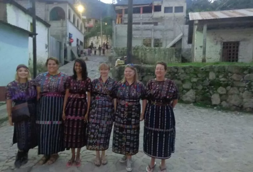 پانسیون Home Stay San Jorge