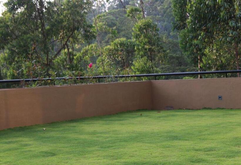 Pension Lilara Hills   Diyatalawa