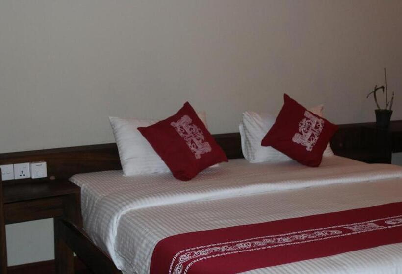 Pension Lilara Hills   Diyatalawa