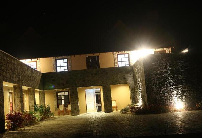 Pension Lilara Hills   Diyatalawa