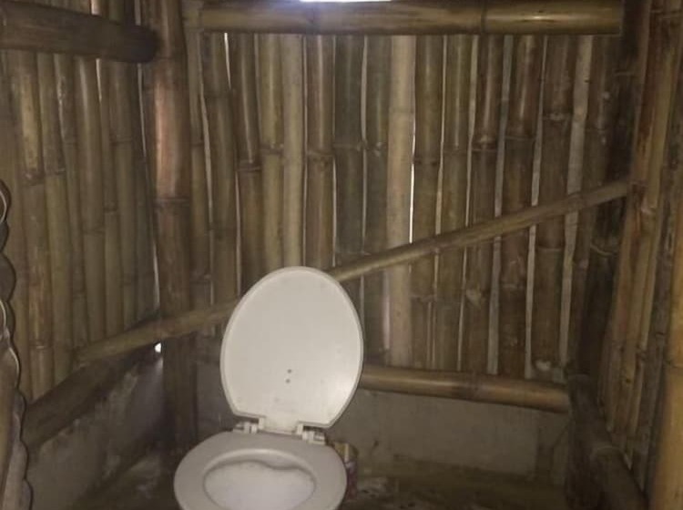 פנסיון Natural Bamboo Village