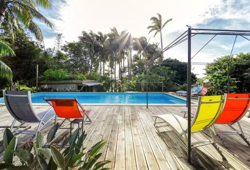 پانسیون Poivre & Citronnelle