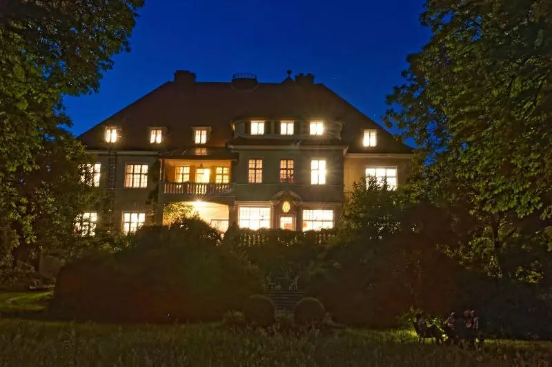 Majatalo Schloss Mörlbach