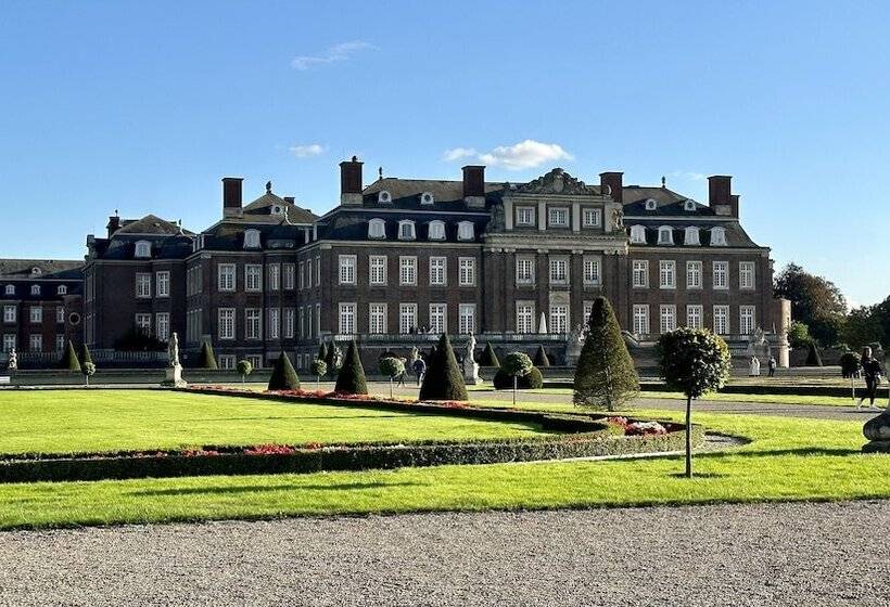 膳宿费 Smart&beautiful Hostel