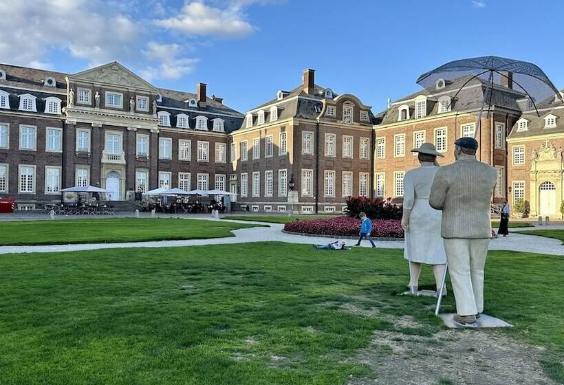 膳宿费 Smart&beautiful Hostel