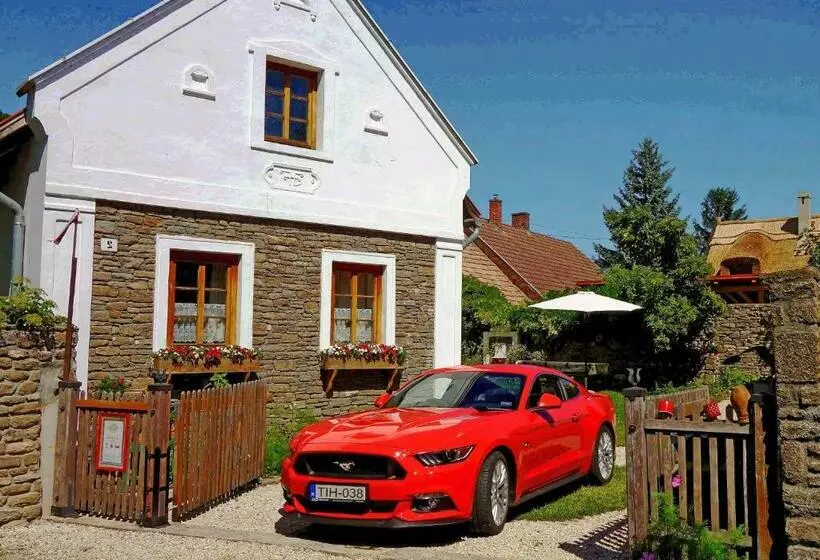 پانسیون B B Guesthouse Tihany