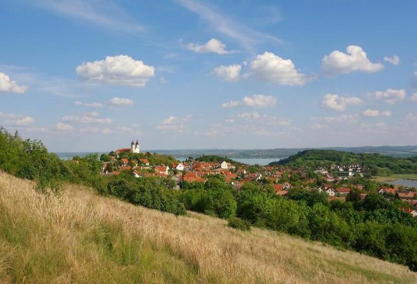 بنسيون B B Guesthouse Tihany