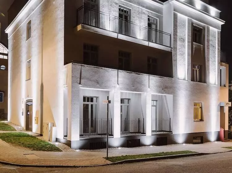 ペンション Willa Wincent