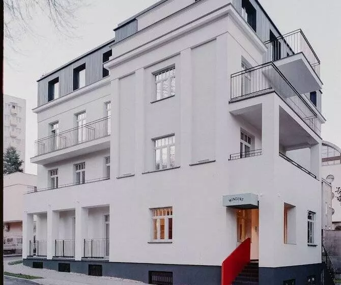 ペンション Willa Wincent