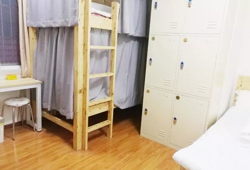 Chengdu Wfj Youth Hostel
