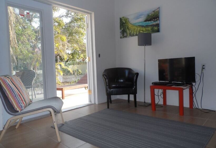 Advantage Mini Resort