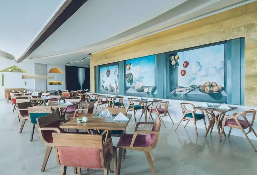 Lomakeskus Iberostar Selection Coral Cancún