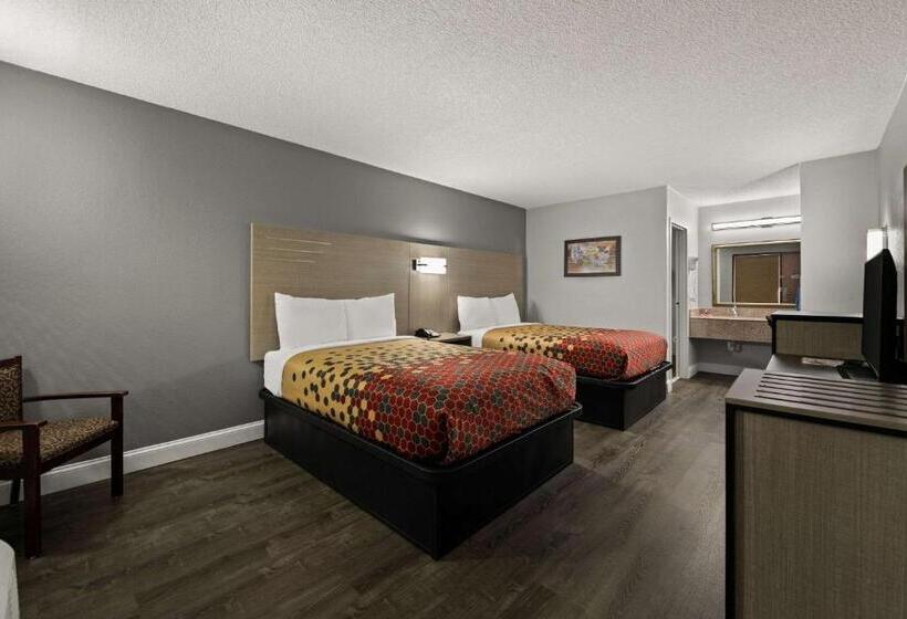 فندق Econo Lodge