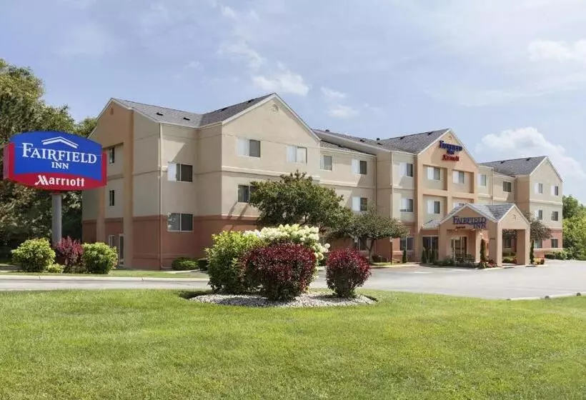 בית מלון כפרי Fairfield Inn Racine